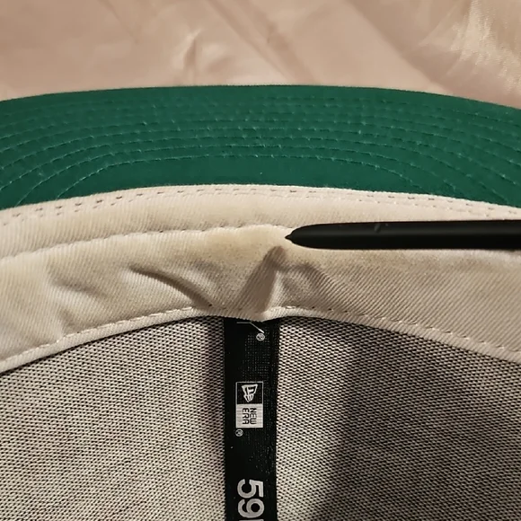 New Era Gray and Red Philadelphia Phillies Hat - Picture 7 of 7